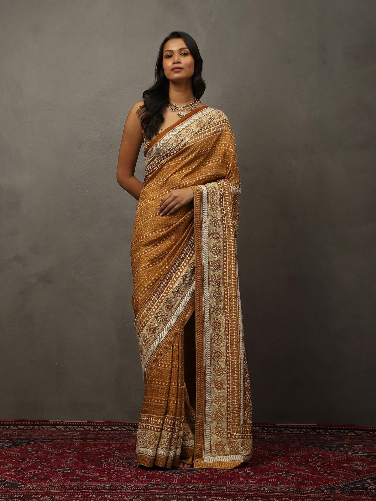 Camel Brown Bhairavi Saree With Unstitched Blouse - Image 5